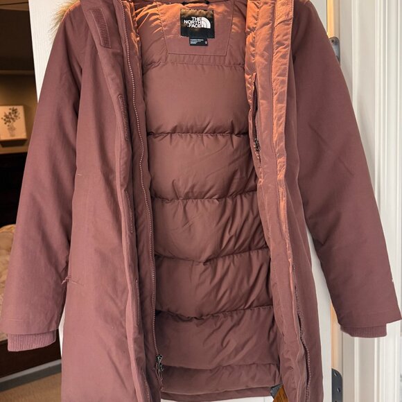 The North Face Women’s Arctic Parka Coat - Picture 2 of 5